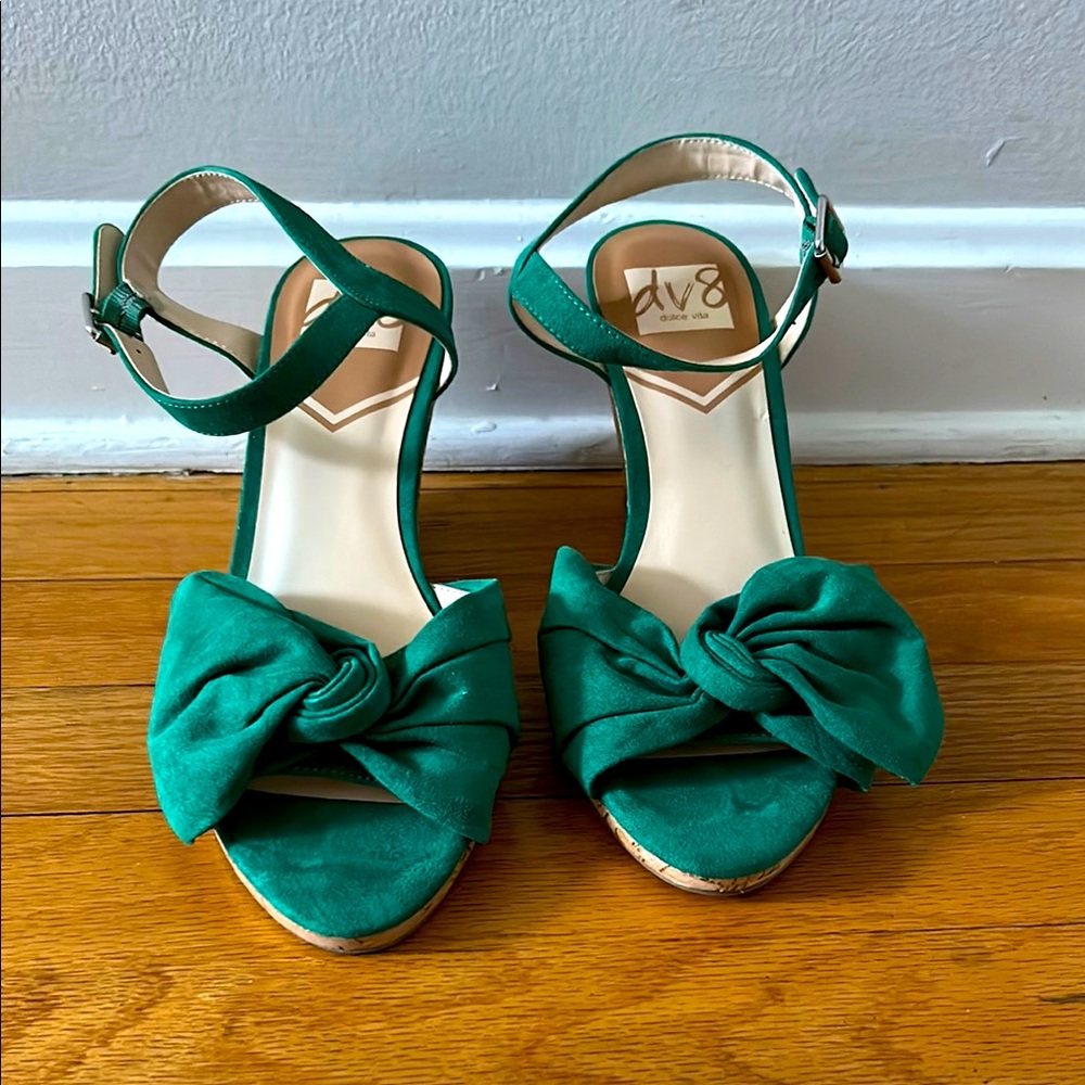 DV by Dolce Vita Emerald Green Bow Sandals